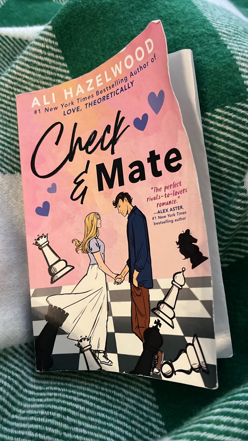Book Review: Check & Mate by Ali Hazelwood